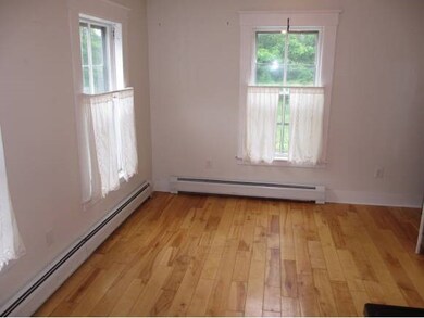 Kitchen-Granite, SS Appliances