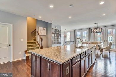 42648 Lancaster Ridge Terrace, Chantilly, VA 20152 - photo 5