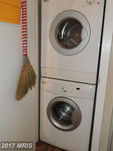 3760 Madison Ln, Falls Church, VA 22041 - photo 7