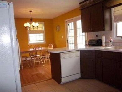 268 Old Bedford Rd, Westport, MA 02790 - photo 3