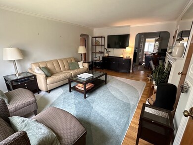 73 Blake St unit 73, Newtonville, MA 02460 - photo 2
