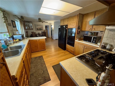 8651 Foothill Blvd unit 18, Rancho Cucamonga, CA 91730 - photo 7