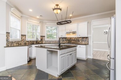 6710 Timber Cove Point, Cumming, GA 30041 - photo 6