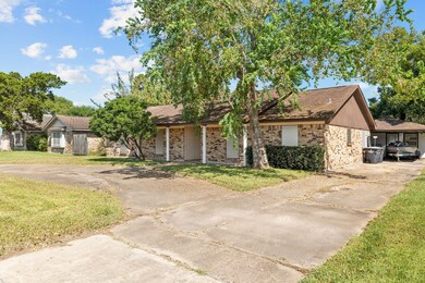 2707 Mustang Rd, Alvin, TX 77511 - photo 3