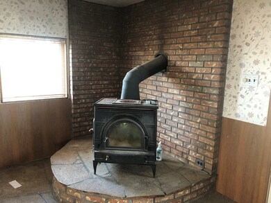 281 W 400 N, Blackfoot, ID 83221 - photo 3