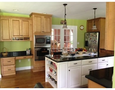 19 White Bagley Rd, Southborough, MA 01772 - photo 5