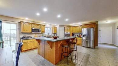 49 Erskine Rd, Windsor, ME 04363 - photo 5