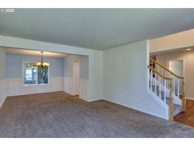 421 SE 9th Ave, Canby, OR 97013 - photo 5