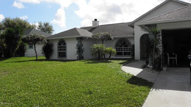 450 Concha Dr, Sebastian, FL 32958 - photo 2