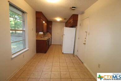 1903 Wayne St, Copperas Cove, TX 76522 - photo 4