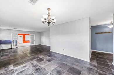 1900 Cope Ln, Pensacola, FL 32526 - photo 4