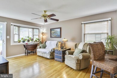 221 Cabbel Dr, Manassas Park, VA 20111 - photo 7