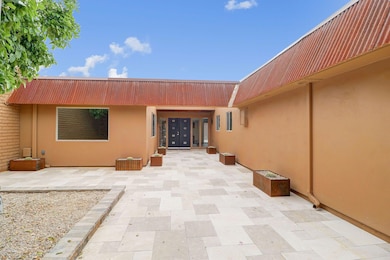 Private Front Courtyard