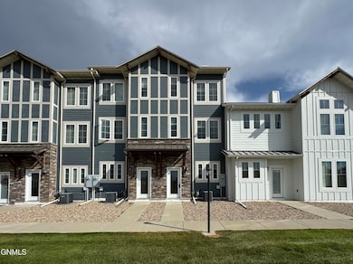 3161 Sullivan Loop, Lincoln, ND 58504 - photo 2