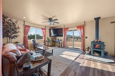 14025 E Mona Dr, Kingman, AZ 86401 - photo 7