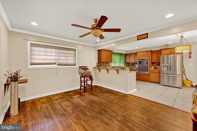 1047 Genine Dr, Glen Burnie, MD 21060 - photo 6