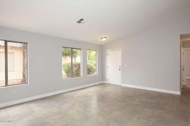 Living Room (2)