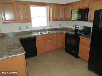 910 Worcester Dr, Stevensville, MD 21666 - photo 4