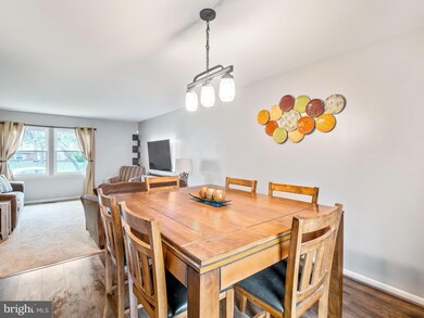 8504 Cavalry Ln, Manassas, VA 20110 - photo 6