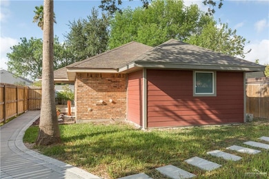 Mature trees provide lots of shade.