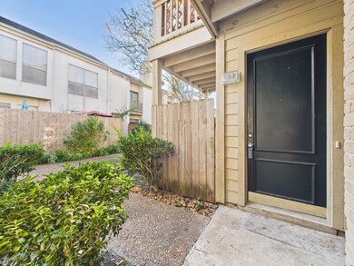 2100 Tanglewilde St unit 133, Houston, TX 77063 - photo 2