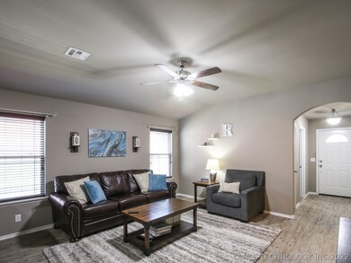 9034 S 253rd East Ave, Broken Arrow, OK 74014 - photo 7