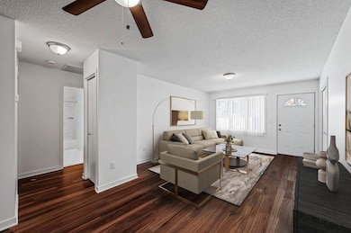 8526 S Maplebrook Cir, Brooklyn Park, MN 55445 - photo 3