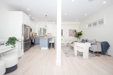 590 E 3rd St unit 1, Boston, MA 02127 - photo 4