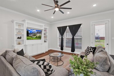 112 Chisolm Trail, Pottsboro, TX 75076 - photo 4