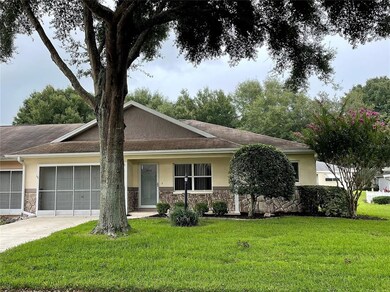 It's an end-unit villa just waiting for you!