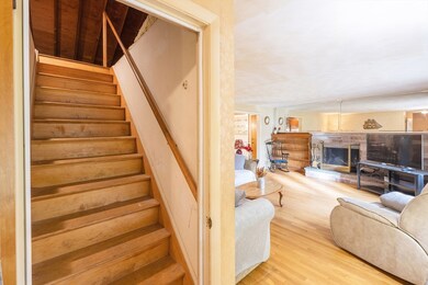 27 Short St, South Easton, MA 02375 - photo 4