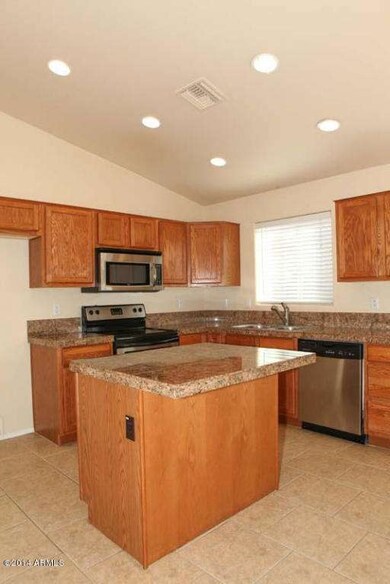 Kitchen-Island