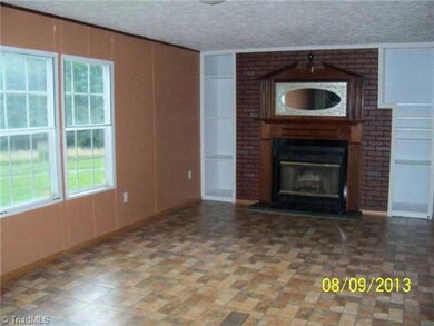 803 Chaney Rd, Asheboro, NC 27205 - photo 4