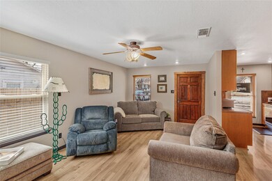 514 Hallvale Dr, Fort Worth, TX 76108 - photo 7