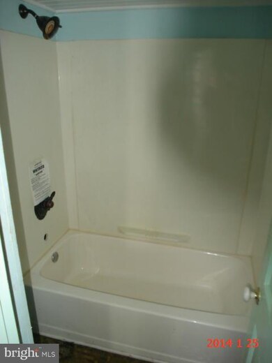 820 Hoffmaster Rd, Knoxville, MD 21758 - photo 5