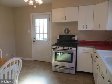 301 Briarwood Ave, Haddonfield, NJ 08033 - photo 4