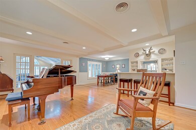 12131 Rhett Dr, Houston, TX 77024 - photo 7