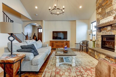 2328 NE Halston Ct, Bend, OR 97701 - photo 5