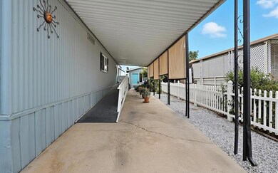 2240 Golden Oak Spc 14 Ln, Merced, CA 95341 - photo 4