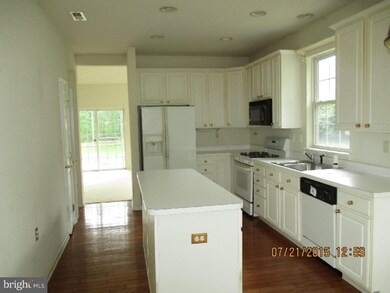 13 Black Eyed Susan Rd, Langhorne, PA 19047 - photo 4