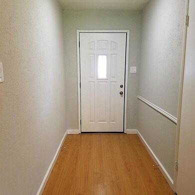 1709 Brumbelow St, Rosenberg, TX 77471 - photo 2