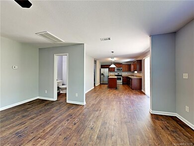 104 Shadow Woods Rd, Statesville, NC 28677 - photo 4