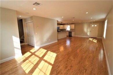 125 Hillcrest Ave, Providence, RI 02909 - photo 2