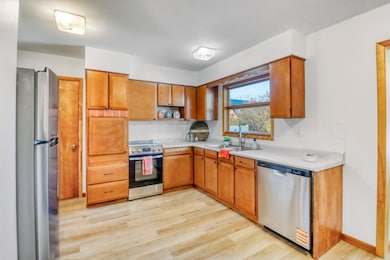 1119 Elm St S, Moorhead, MN 56560 - photo 2