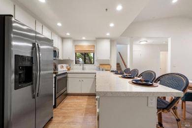 19 Vanessa Ct W, Napa, CA 94558 - photo 3