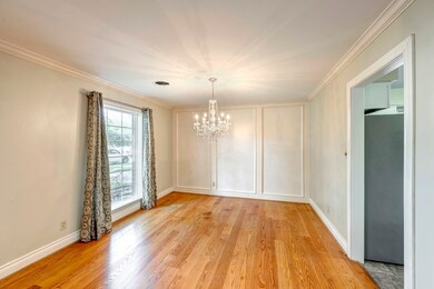 13910 Queensbury Ln, Houston, TX 77079 - photo 4