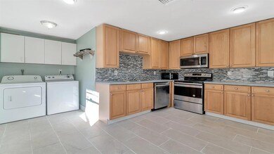 3509 Windsor Ave, West Palm Beach, FL 33407 - photo 7