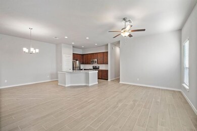 25129 Pacific Wren Dr, Magnolia, TX 77354 - photo 2