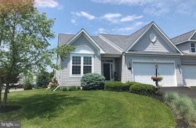 3042 Sundown Dr, Chambersburg, PA 17202 - photo 2