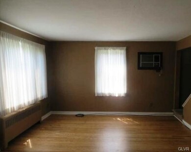 320 S Leh St, Allentown, PA 18104 - photo 2